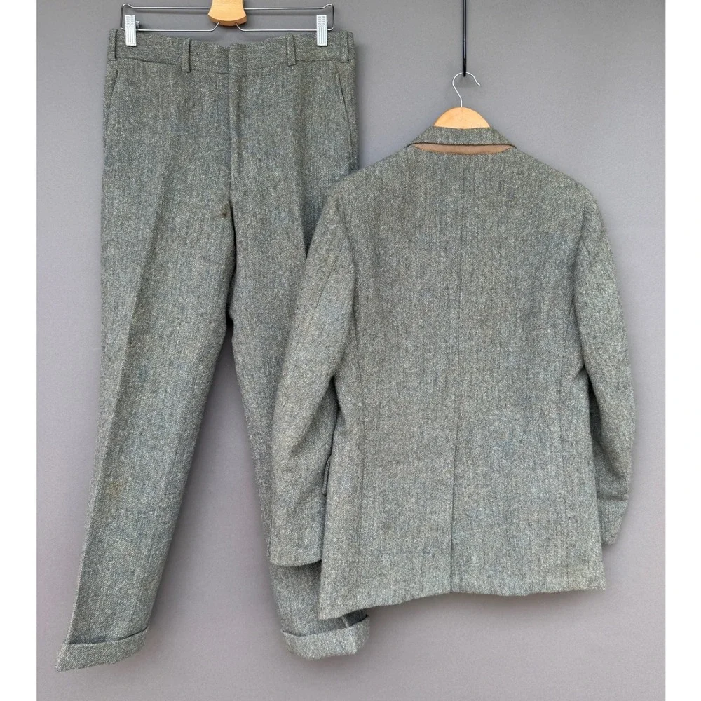 Southwick Vintage Wool Tweed Suit Grey Blue 40R 33W 2pc Blazer Cuffed Pants USA